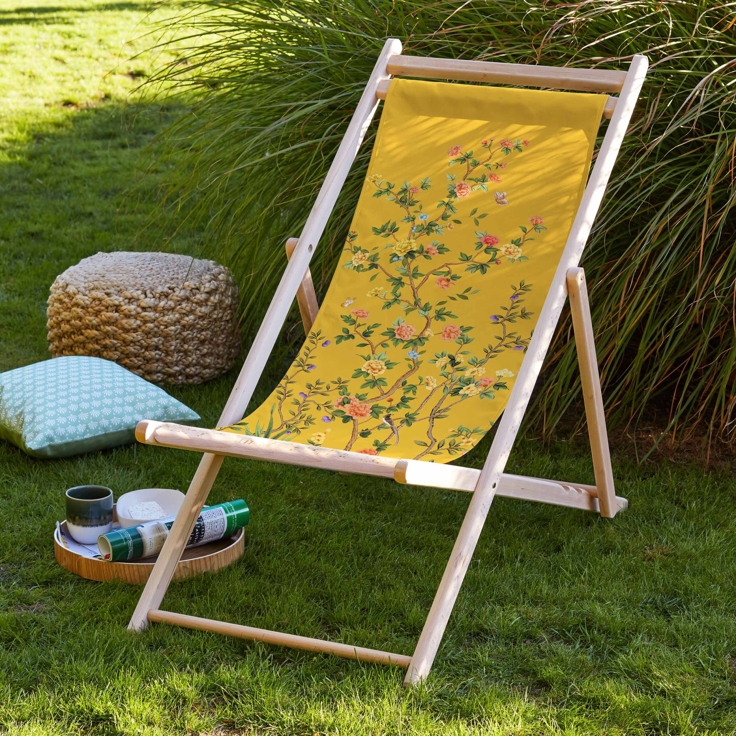 FOLDING CHAISE LOUNGE SZL-015